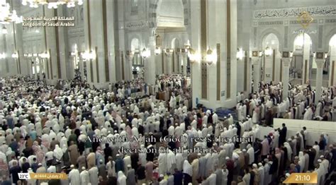 𝗛𝗮𝗿𝗮𝗺𝗮𝗶𝗻 on Twitter Scenes from Taraweeh Prayer in Masjid Al Haram