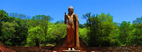 Maligawila Buddha Statue Sri Lanka Maligawila Temple Sri Lanka