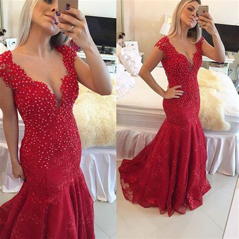 Sexy Burgundy Backless Mermaid Prom Dresses Lace Plunge V Neckline