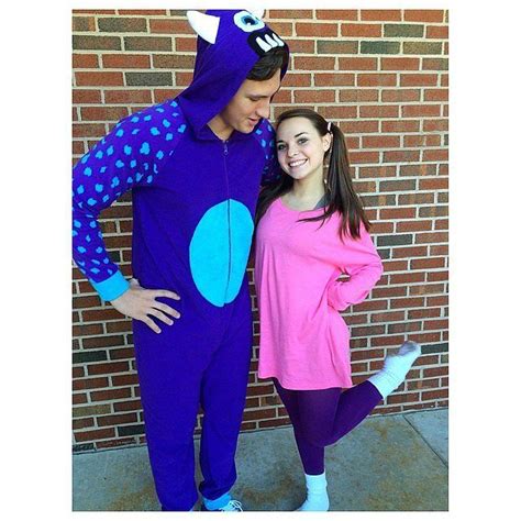 These 50 Disney Couples Costumes Will Make Your Halloween Pure Magic Couples Costumes Disney