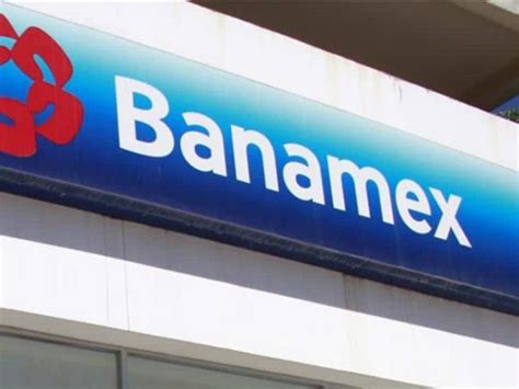 Almomento Asaltan Banamex De Indeco Despojan A Empleados Y Clientes