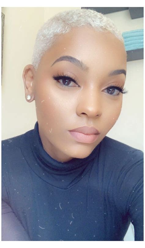 9 Looking Good Platinum Hairstyles For Black Women