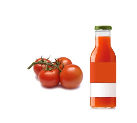 Premium Photo Full Glass Of Fresh Tomato Juice And Tomatoes