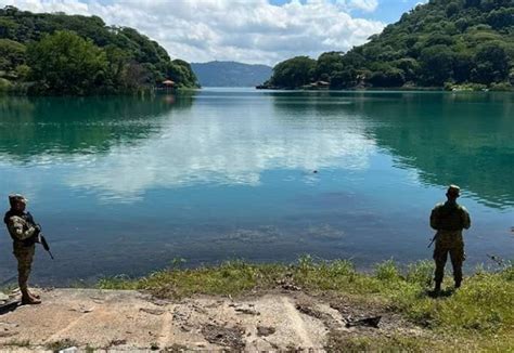 Ahogado en el lago de Coatepeque