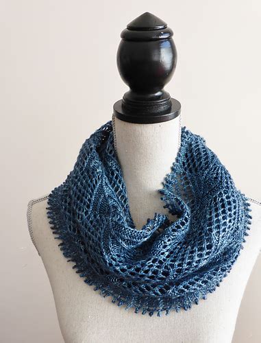 Ravelry Luna Vine Cowl Pattern By Kelene Kinnersly