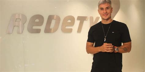 Redetv Anuncia A Contrata O De Ivan Mor Tv Foco