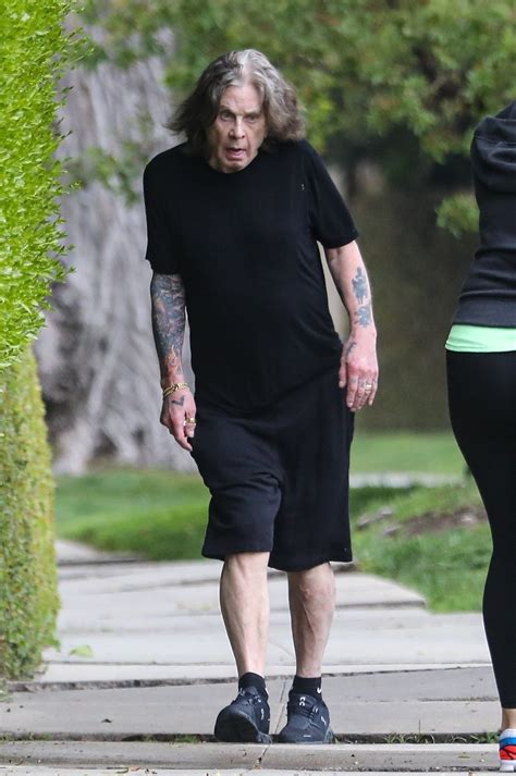 Ozzy Osbourne Goes For Walk Without Cane Amid Parkinson S Battle