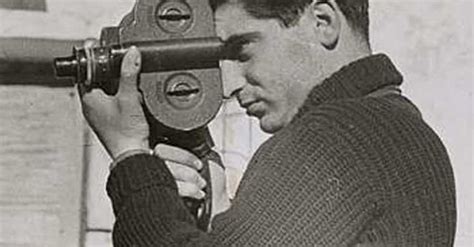 Famous Photojournalists | List of the Well-Known Photojournalists