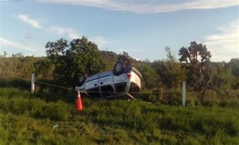 Volcadura En La Carretera Rioverde Valles Deja Una Menor Muerta Y