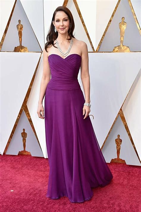 Oscars 2018 All The Celebrities Red Carpet Dresses And Glamorous