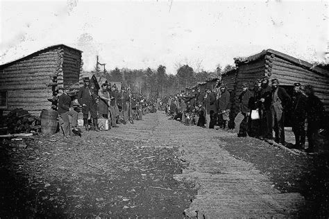 156 Years Later Rare Eerie Photos Show Life During The Civil War