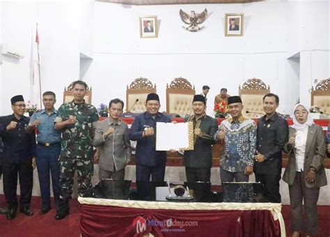 Rapat Paripurna Pendapat Akhir Fraksi Dprd Kabupaten Seluma Terhadap