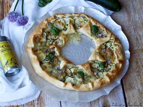 Tarte étoile aux courgettes mozzarella Lolo et sa tambouille