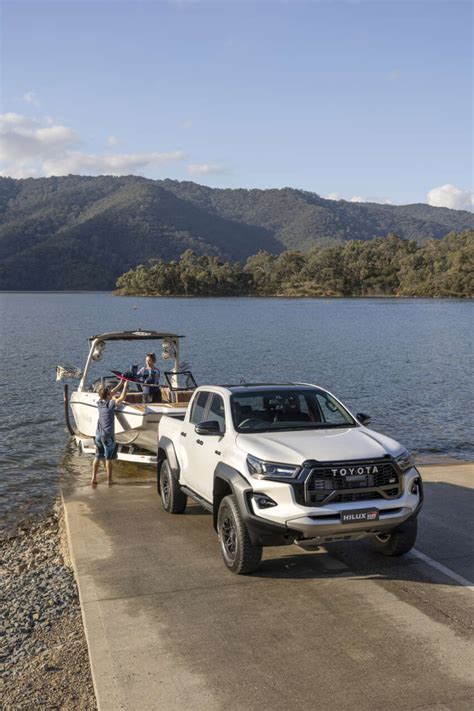 2023 Toyota HiLux GR Sport_Frosted White with Black Roof - Paul Tan's ...