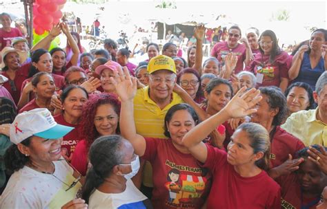 Dr Pessoa assina ordem de serviço para construir Mercadão das Mulheres