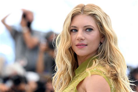 Série Vikings Que Devient Lactrice Katheryn Winnick