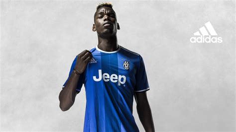 Presenting the new 2016/17 adidas away kit - Juventus