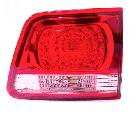 Latest Tail Light Lamp Assembly Fortuner Type Type Dicky Blazer