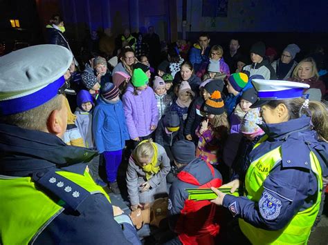 Akcja Wie Przyk Adem W Gminie Rajcza Bezpiecze Stwo Pieszych