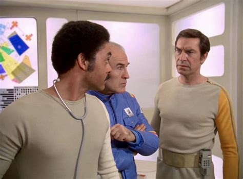 Pin By Cary Nakama On Space 1999 Vintage Tv Sci Fi Series Space 1999