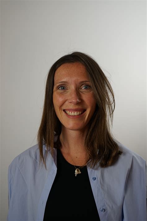 Does Breast Size Affect Milk Production? - Perifit