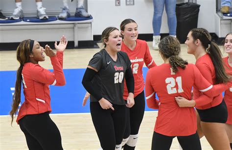 Lafayette Defeats East Central For Mhsaa Class 5a Volleyball State