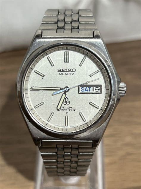 【やや傷や汚れあり】seiko Silver Wave セイコー シルバーウェーブ クォーツ 8229 700aの落札情報詳細 ヤフオク