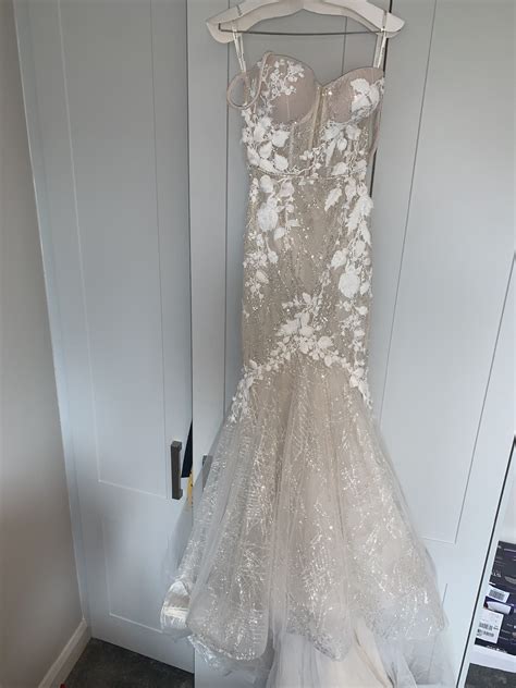 Berta Bridal Preowned Wedding Dress Save 66% - Stillwhite
