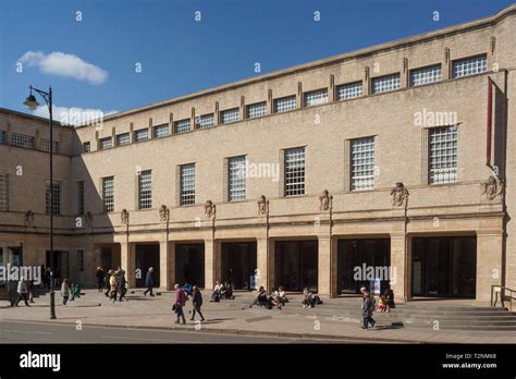 The Weston library in Broad Street, Oxford Stock Photo - Alamy