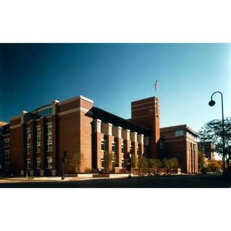 Exterior shot of the Evanston Public Library | evanston public library ...