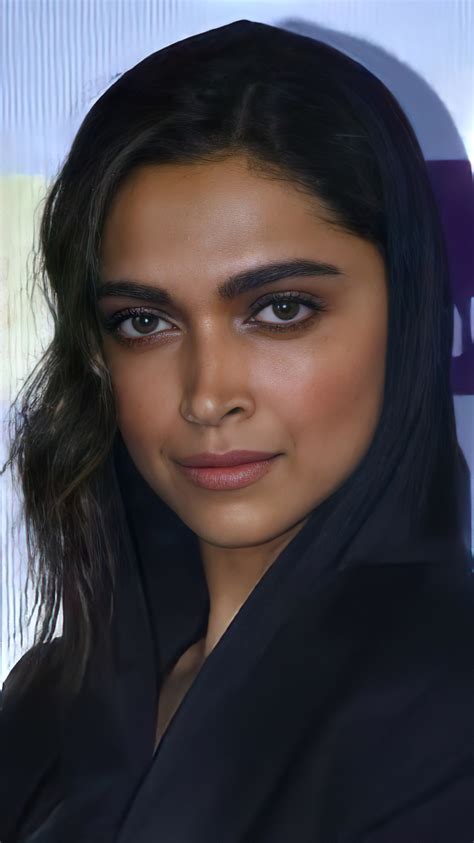 Deepika Padukone Sexy Face Closeup Uhq And Enhanced Zoom In And Enjoy