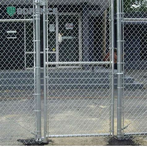 Barbecue Square Diamond Chain Link Wholesale Cyclone Fence Galvanized