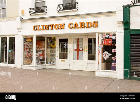 Clinton Card Shop Hi Res Stock Photography And Images Alamy