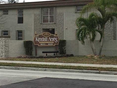 10373 N Kendall Dr Unit H6 Miami FL 33176 MLS A2172435