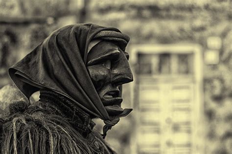 Maschera Di Mamuthones Di Mamoiada Carnevale Sardegna Flickr