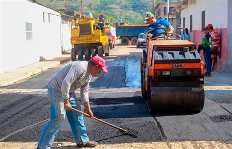 Culminan Asfaltado Y Bacheo En La Principal De Sim N Bol Var El M Caro