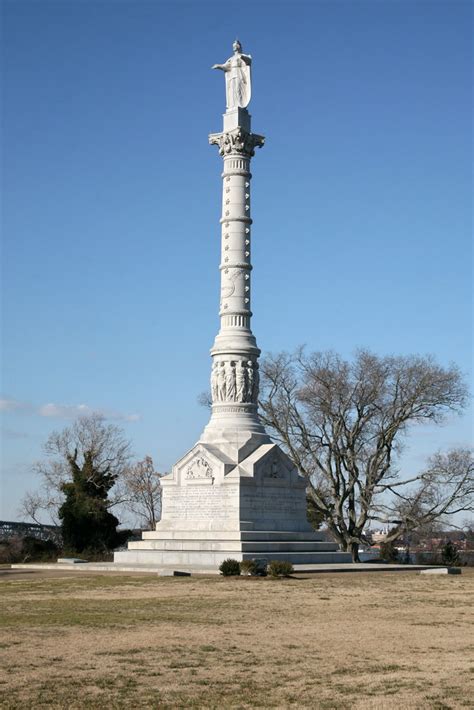 35 Photos of Yorktown Victory Monument in Virginia | BOOMSbeat