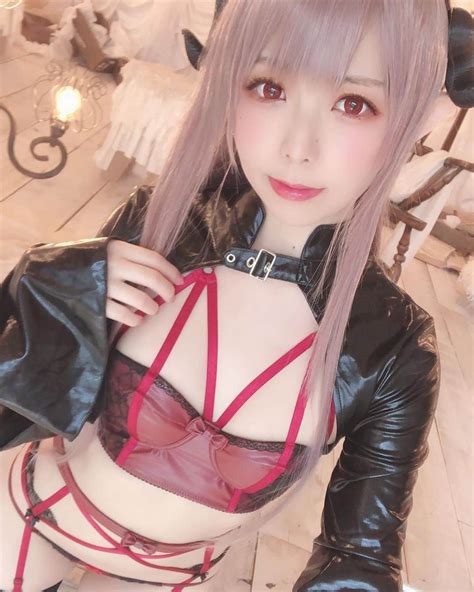 りずなさんのインスタグラム写真 りずなinstagram「good Morning👿 Selfie Cosplay