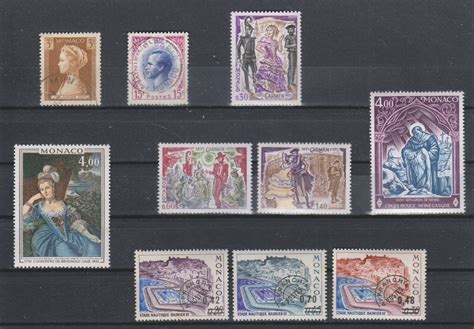 Monaco Petite sélection de timbres neufs et oblitérés PAQUETS