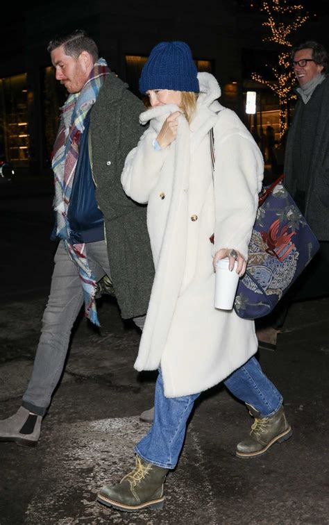 Kate Hudson In A White Fur Coat Goes Shopping With Danny Fujikawa At