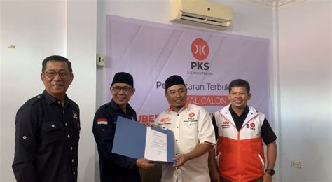 Dpw Nasdem Serahkan Formulir Pendaftaran Calon Gubernur Ke Pks Sulteng