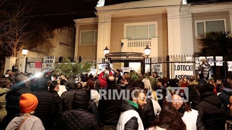 Polémica definición de la mujer de Aníbal Lotocki sobre la marcha por