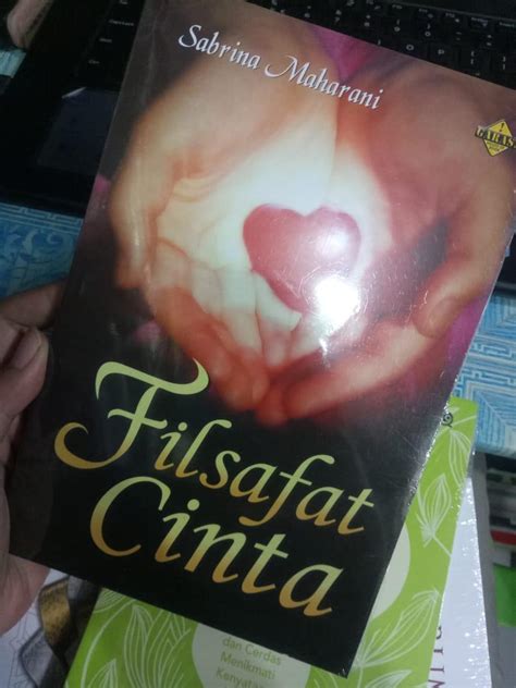 100+ Buku Filsafat Cinta