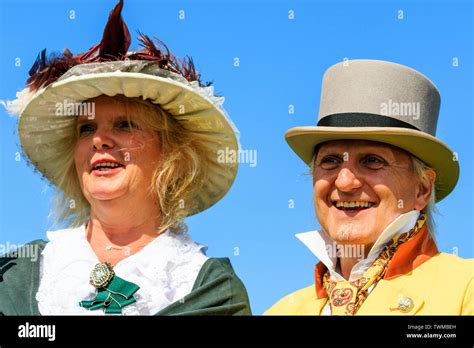 Broadstairs Yearly Dicken Festival Mature Couple Head And Shoulders