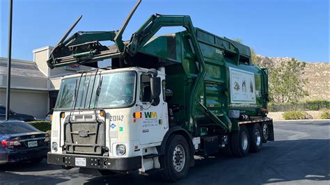 RecycLA Waste Management Autocar ACX HX 450 Amrep FL YouTube