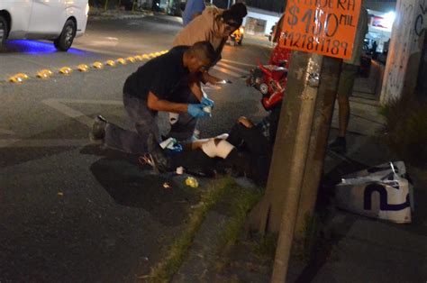 Motociclistas accidentados en la zona industrial Benito Juárez