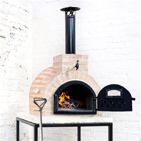 Fuego Brick Clay Domed Small Outdoor Brick Pizza Oven