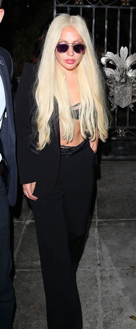 Lady Gaga Touches Down LAX With Long Blonde Hair Celeb Donut