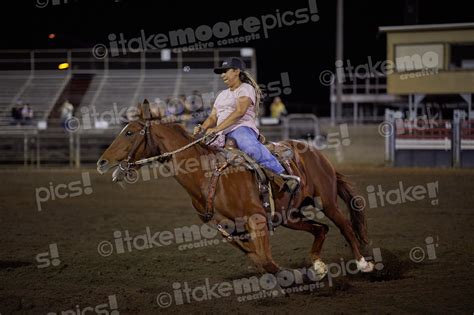 Barrel Racer Itakemoorepics