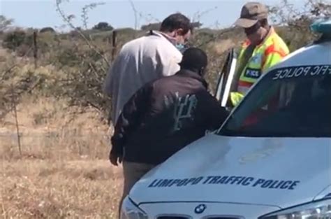 Watch Traffic Officer Filmed Accepting A Bribe Blow The Whistle On